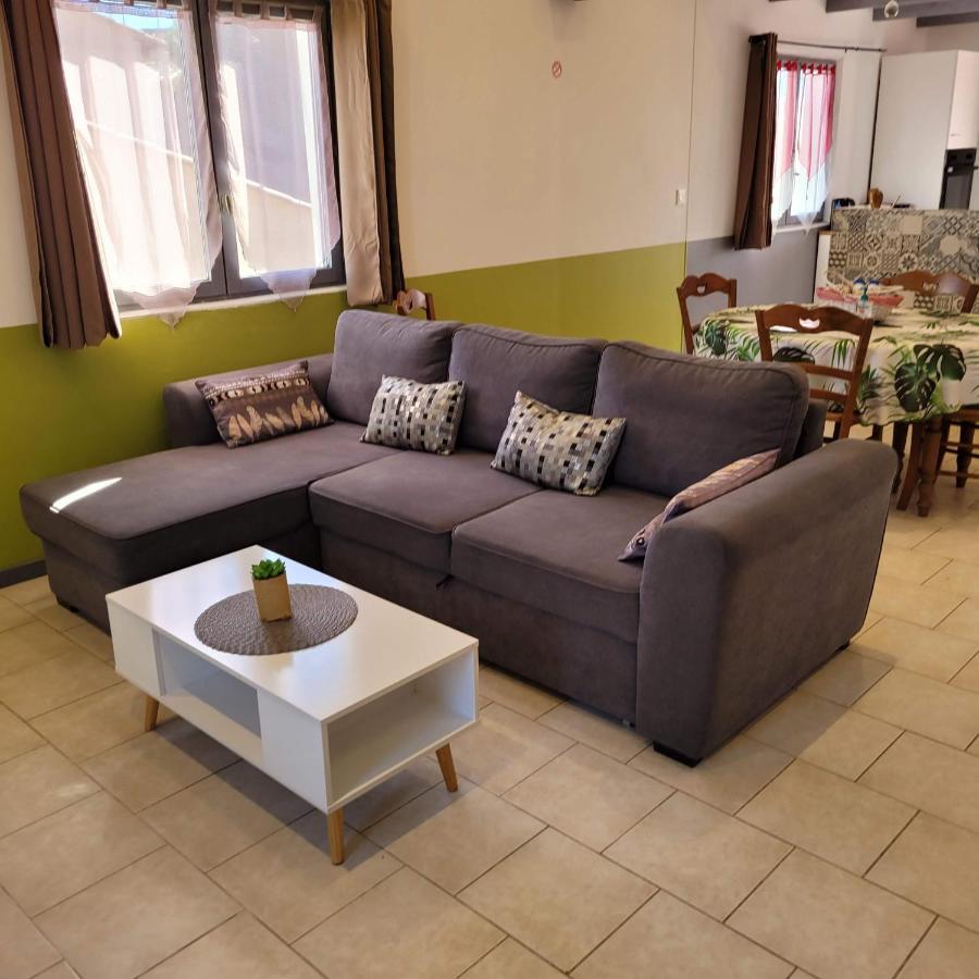 Appartement Agreable Et Spacieux Ensoleille Valros Exterior photo